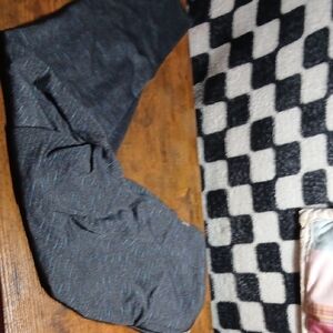 Womens Gray Leggings